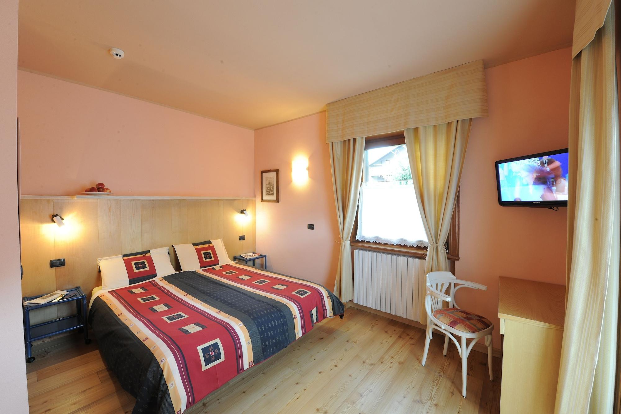 Hotel Astra Livigno Esterno foto