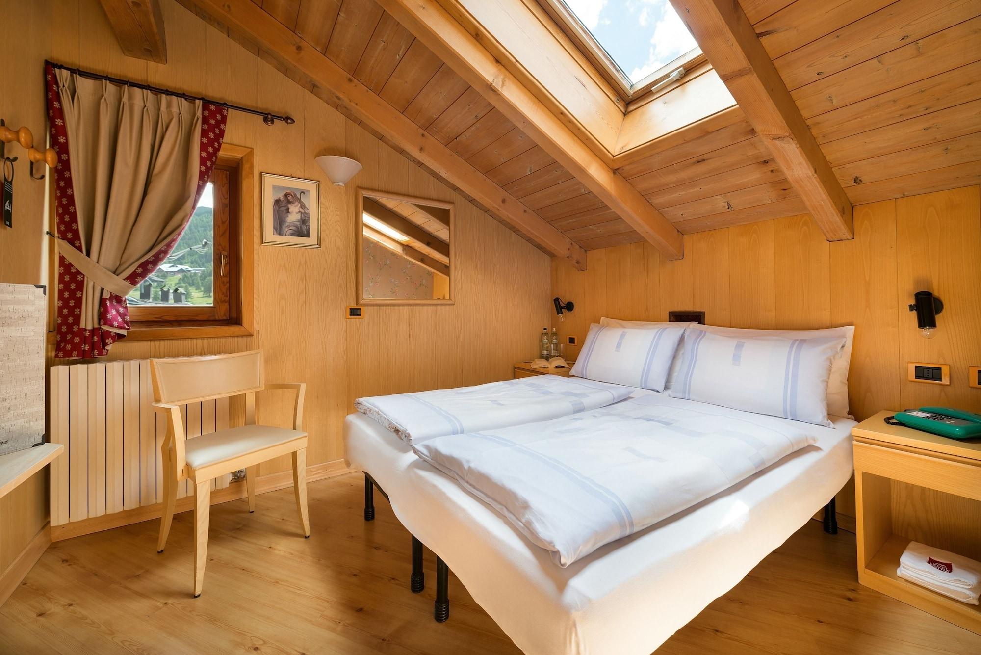 Hotel Astra Livigno Esterno foto