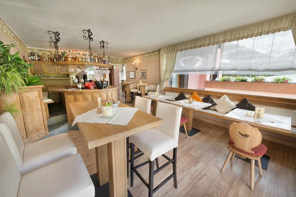 Hotel Astra Livigno Esterno foto