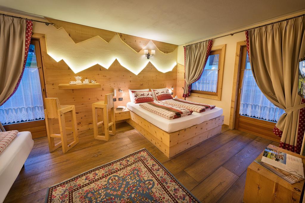 Hotel Astra Livigno Esterno foto