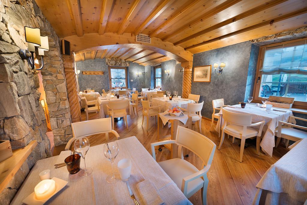 Hotel Astra Livigno Esterno foto