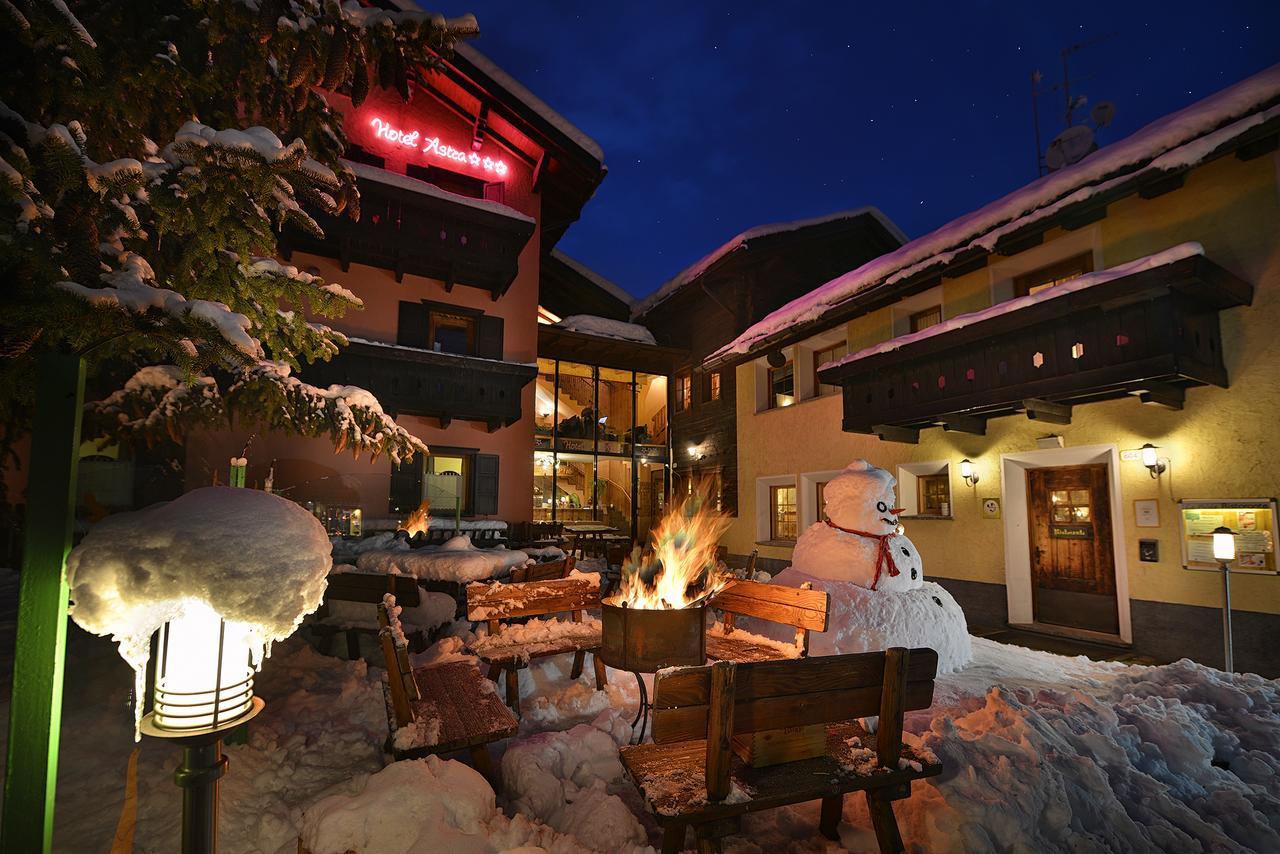Hotel Astra Livigno Esterno foto